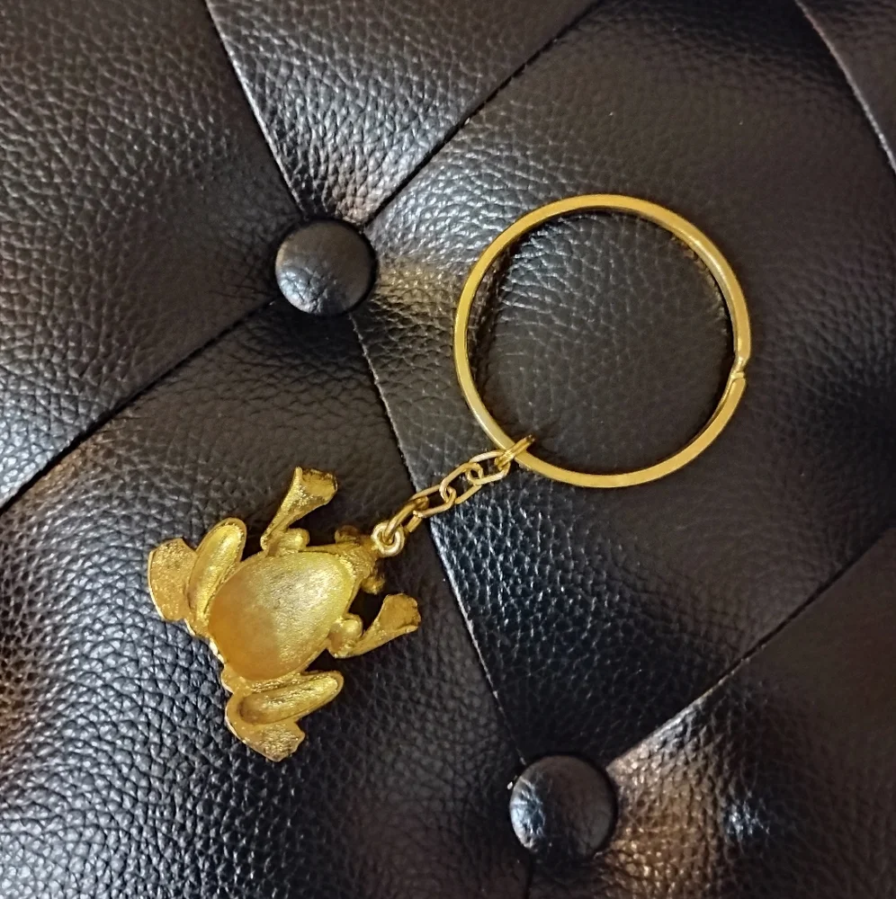 Gold Frog Keychain